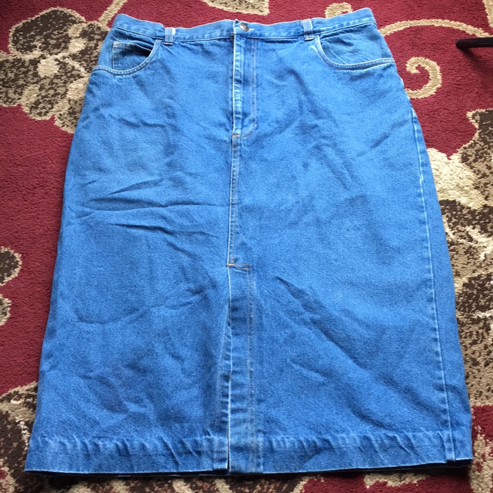 Hunter’s Run Jean skirt